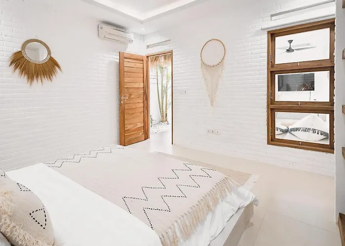 Magnolia Bali, - 2 Bedroom With Pool * Canggu